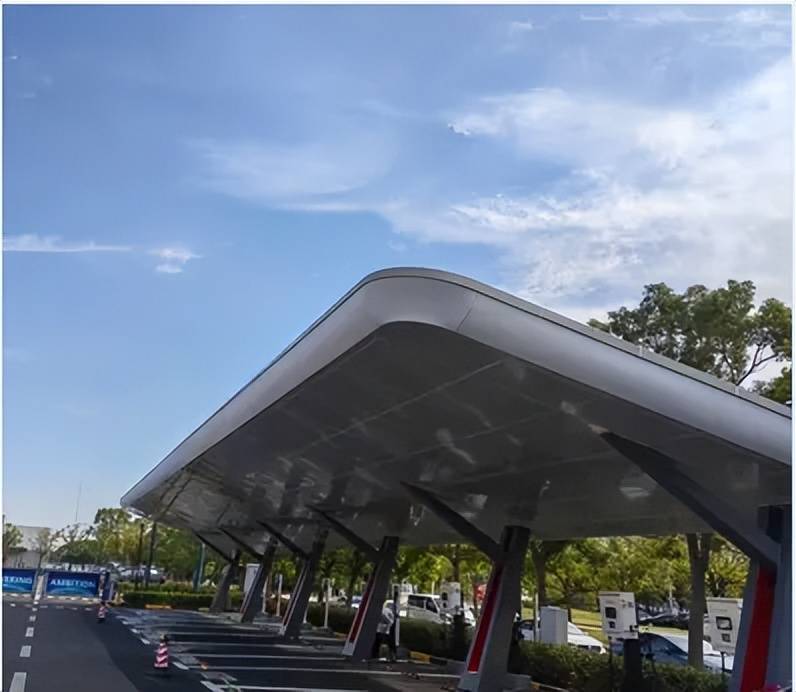 工業廠房停車場及充電樁附屬施工技術